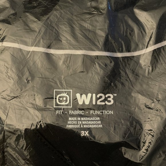 NEW Packaged W123 by WonderWink Women's Stylized V-Neck Solid Black Scrub Top - Picture 2 of 5